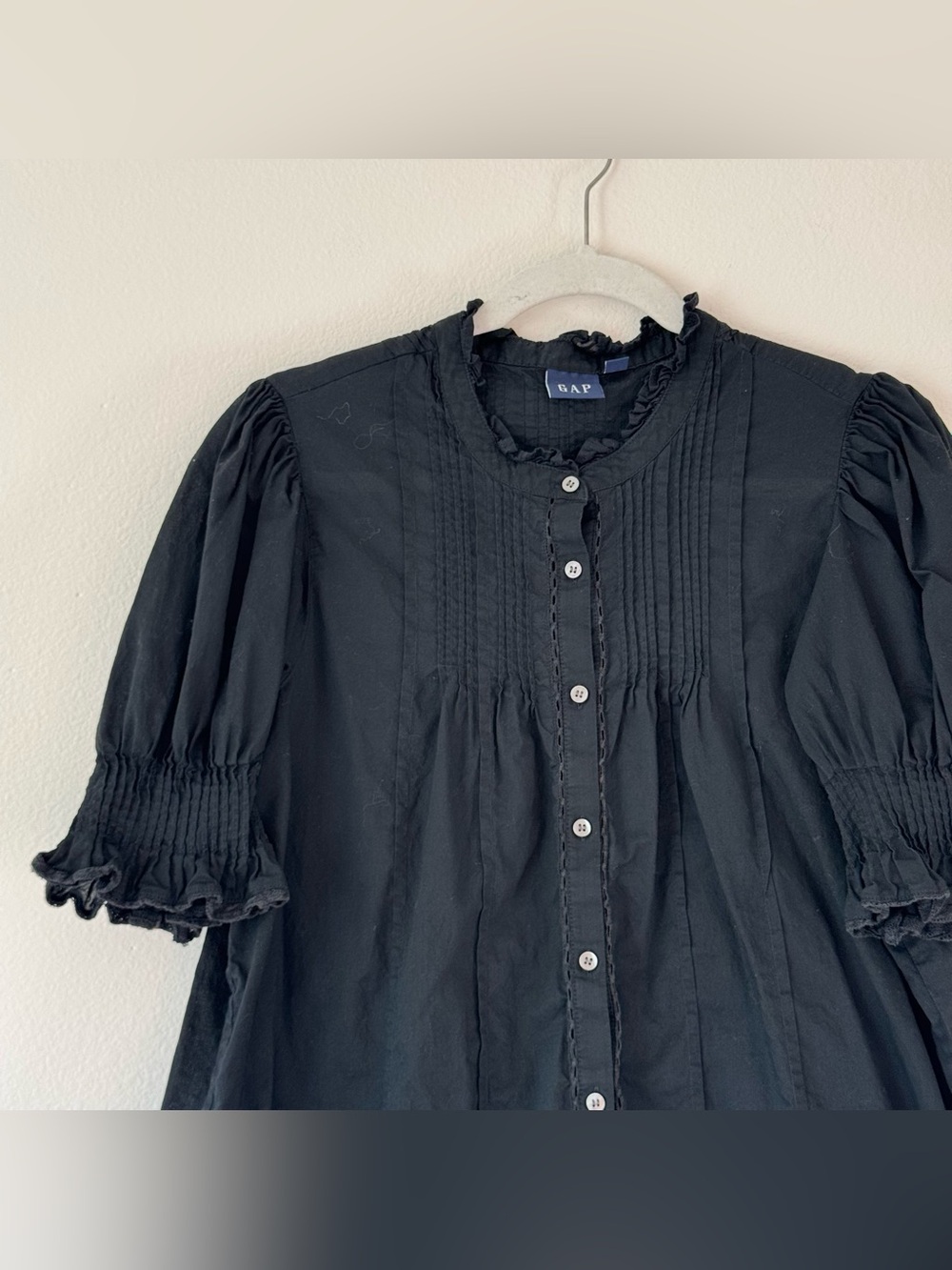 Gap Pintuck Ruffle Blouse Button Up Shirt - Picture 7 of 10